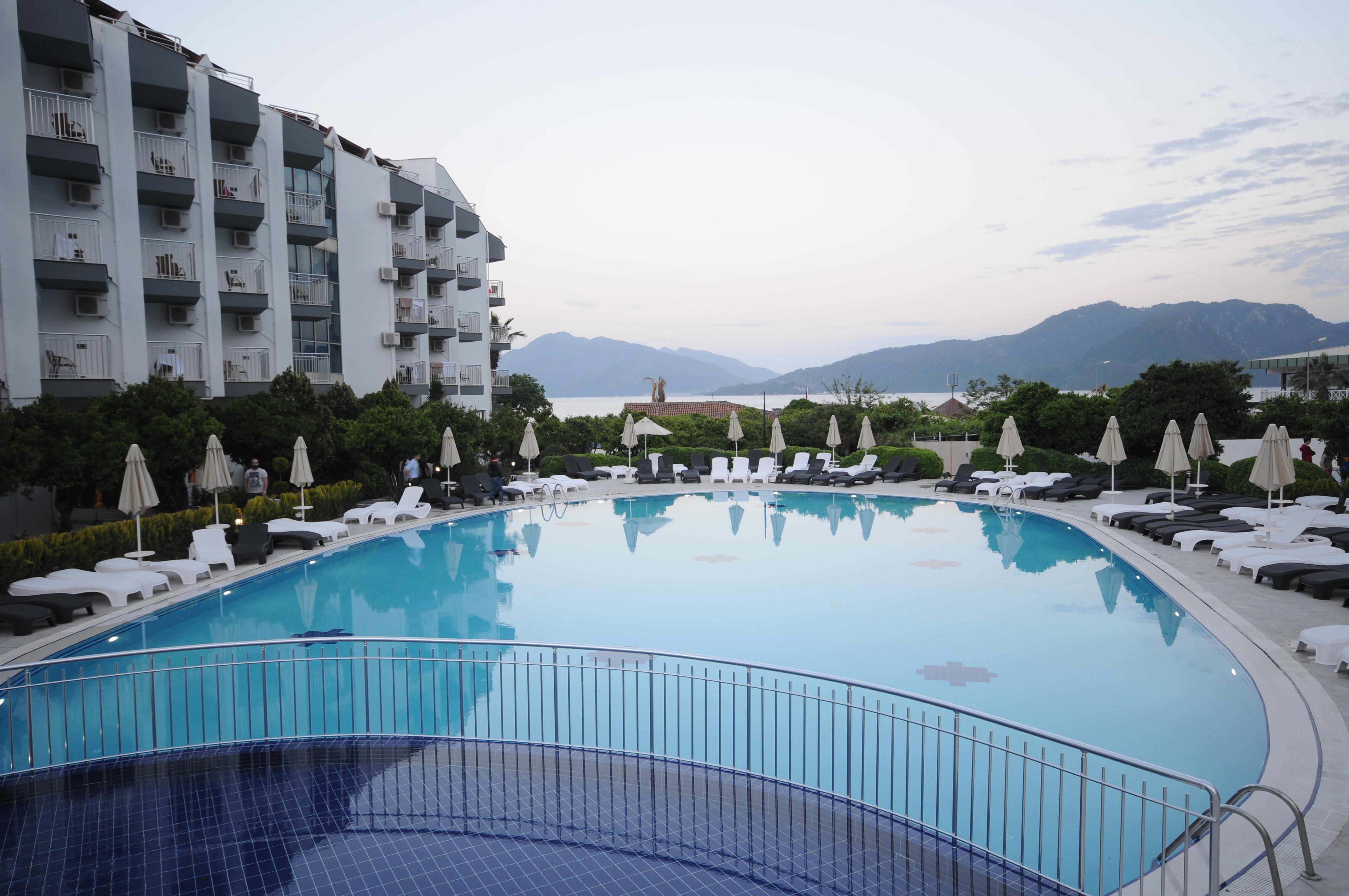Luna Beach Deluxe Hotel Marmaris Buitenkant foto